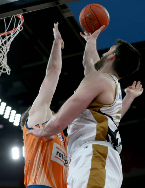 打破了中国 打破了中国