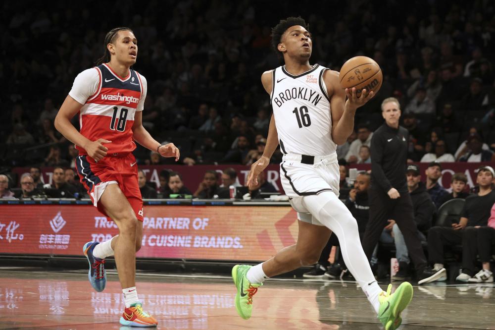 盖显露痛苦 盖显露痛苦